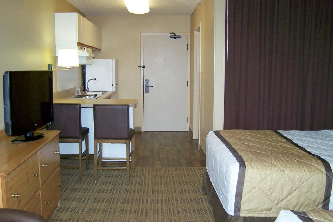 Extended Stay America Suites - Norwalk - Stamford Екстериор снимка