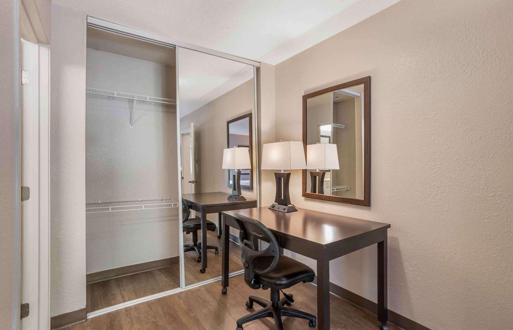 Extended Stay America Suites - Norwalk - Stamford Екстериор снимка
