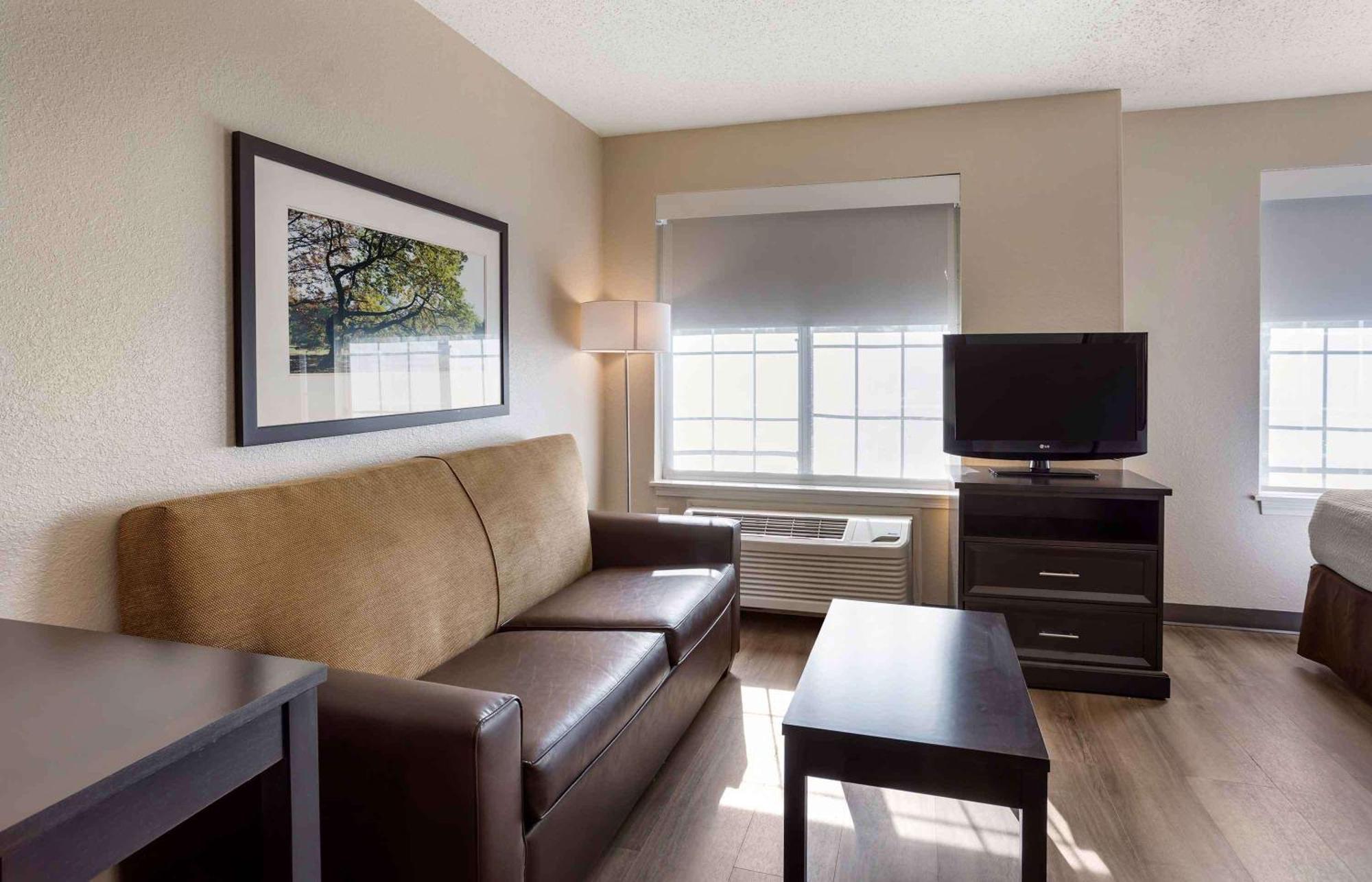 Extended Stay America Suites - Norwalk - Stamford Екстериор снимка