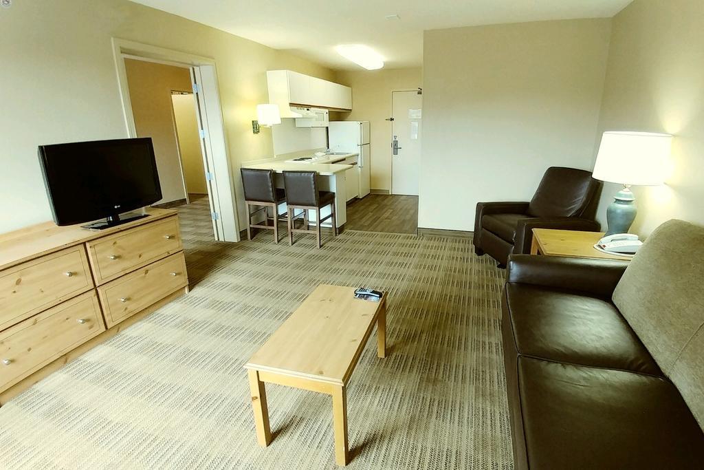 Extended Stay America Suites - Norwalk - Stamford Екстериор снимка