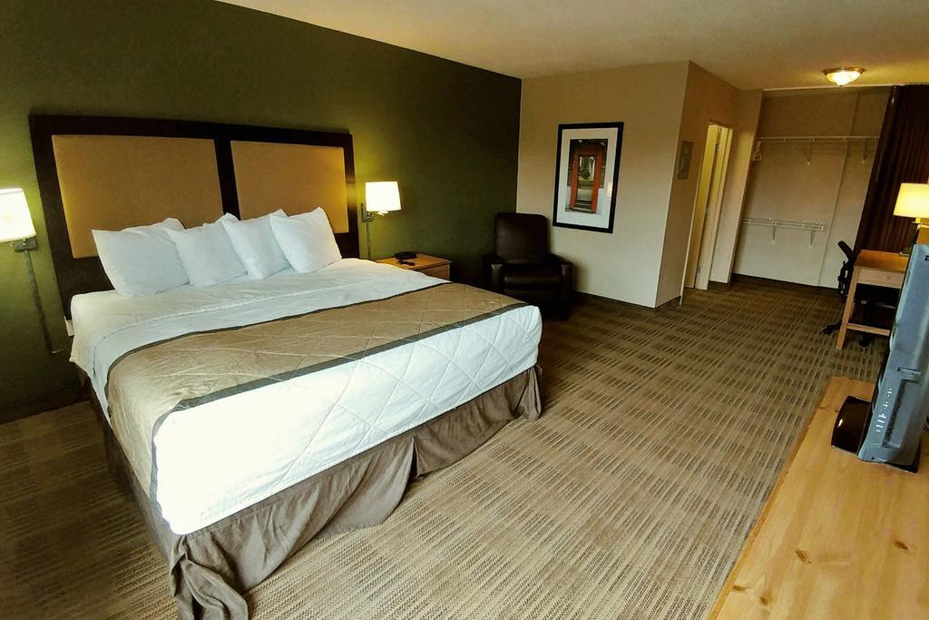 Extended Stay America Suites - Norwalk - Stamford Екстериор снимка